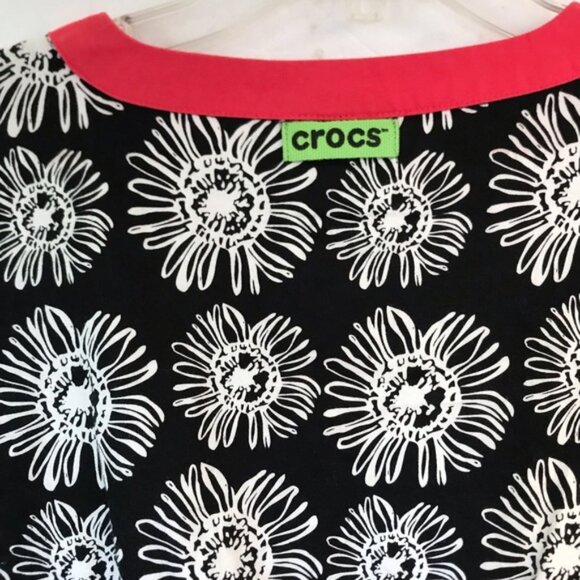 Crocs Medical Apparel Scrubs Floral Cotton Pockets Graphic Top Shirt Tunic Red S - Picture 8 of 16